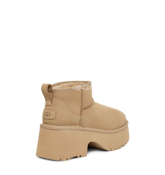 Женские ультра мини угги W Classic Ultra Mini New Heights Sand